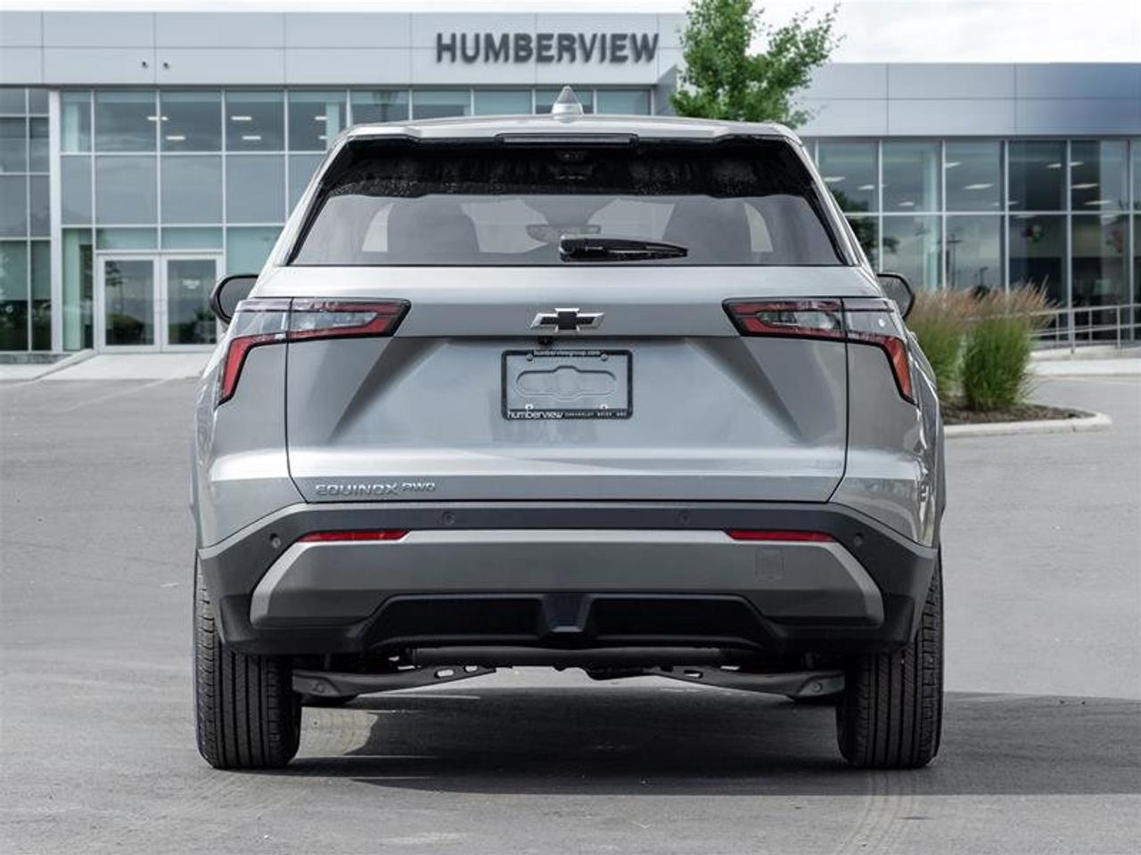 2027 Chevrolet Equinox LT Photo