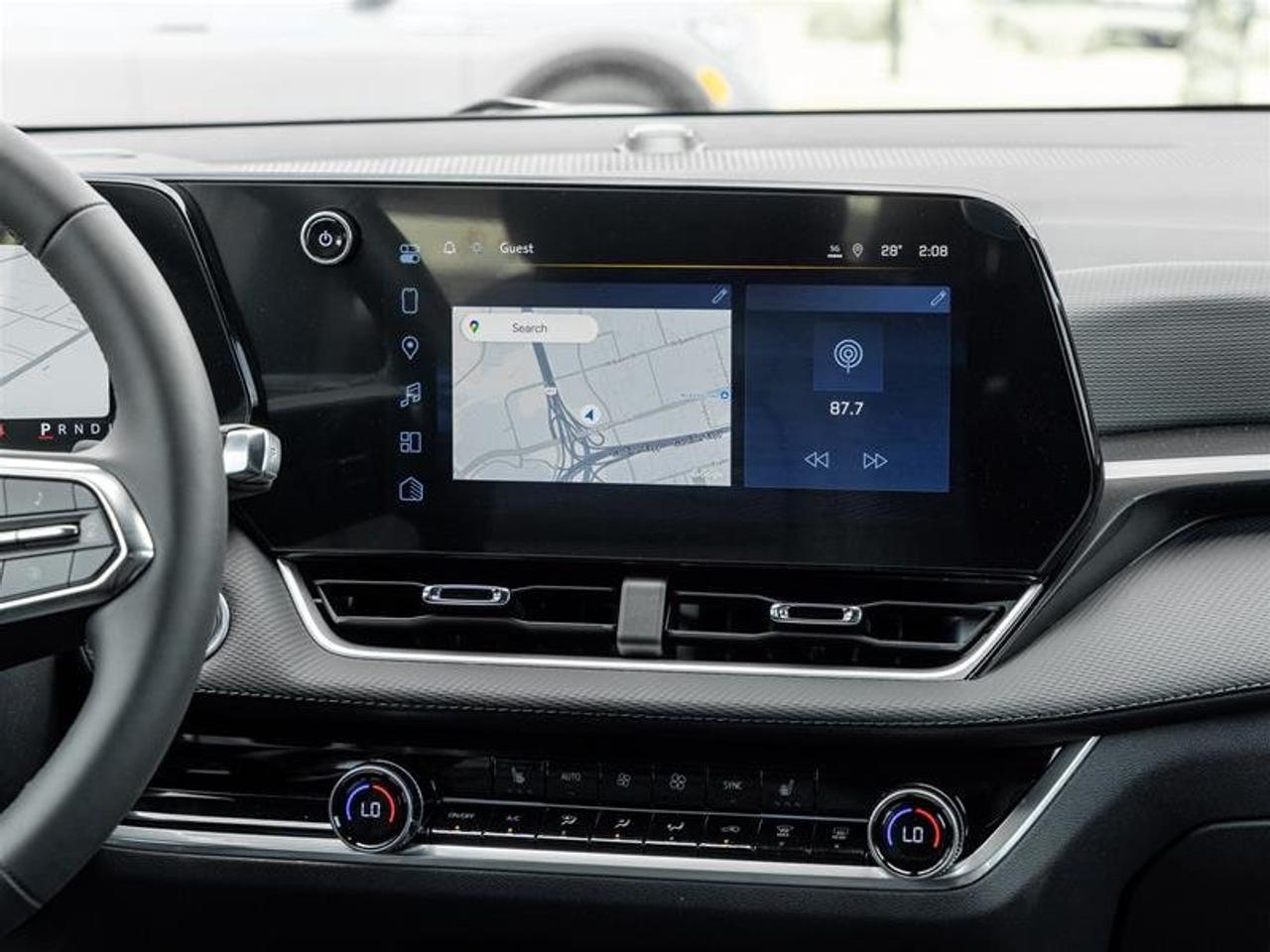 2027 Chevrolet Equinox LT Photo
