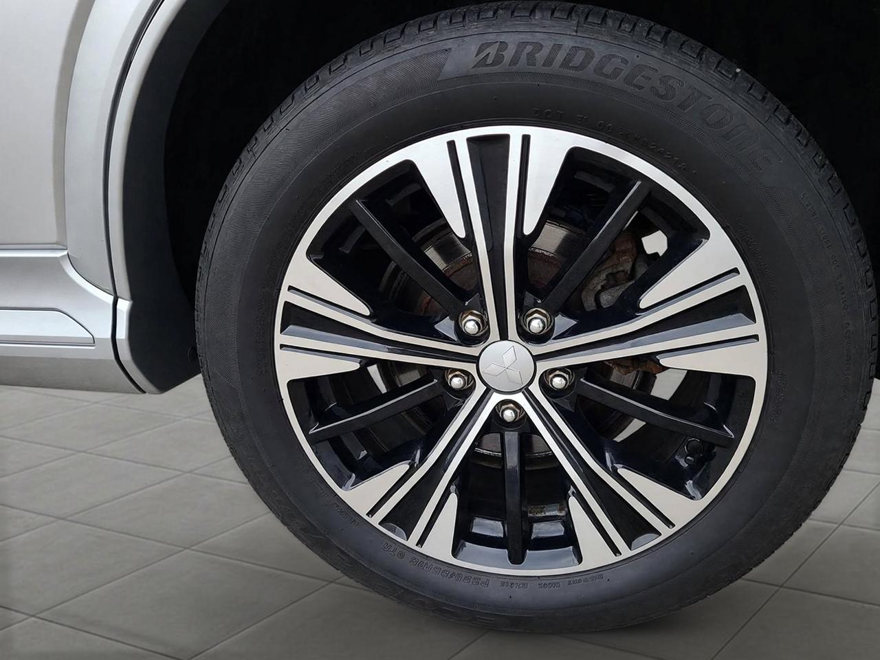 2020 Mitsubishi Eclipse Cross SE S-AWC Photo