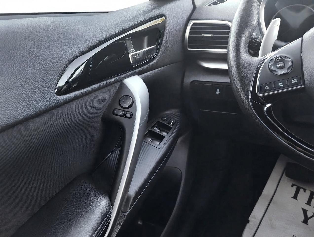 2020 Mitsubishi Eclipse Cross SE S-AWC Photo