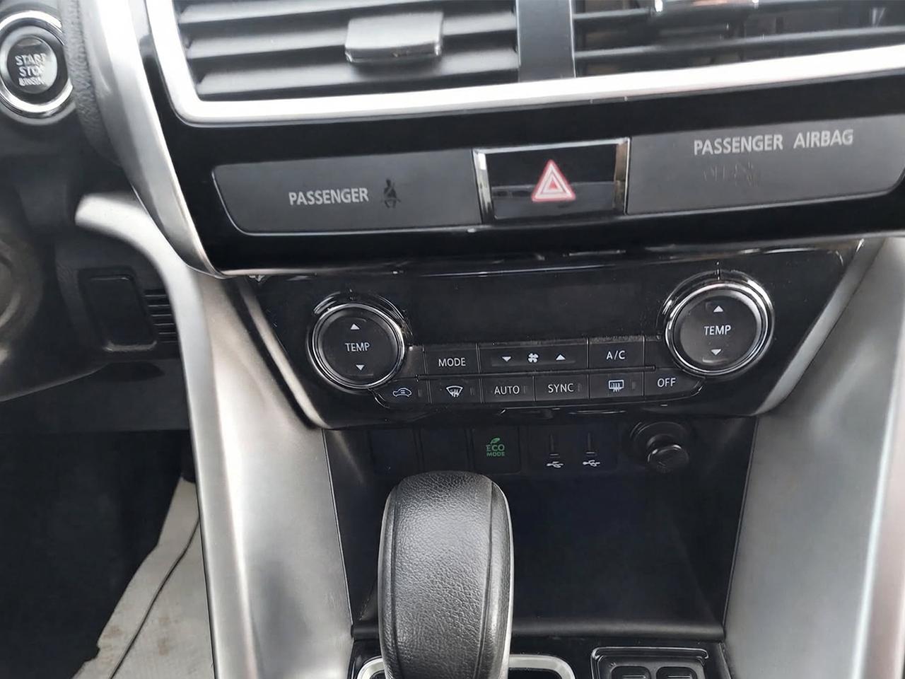 2020 Mitsubishi Eclipse Cross SE S-AWC Photo