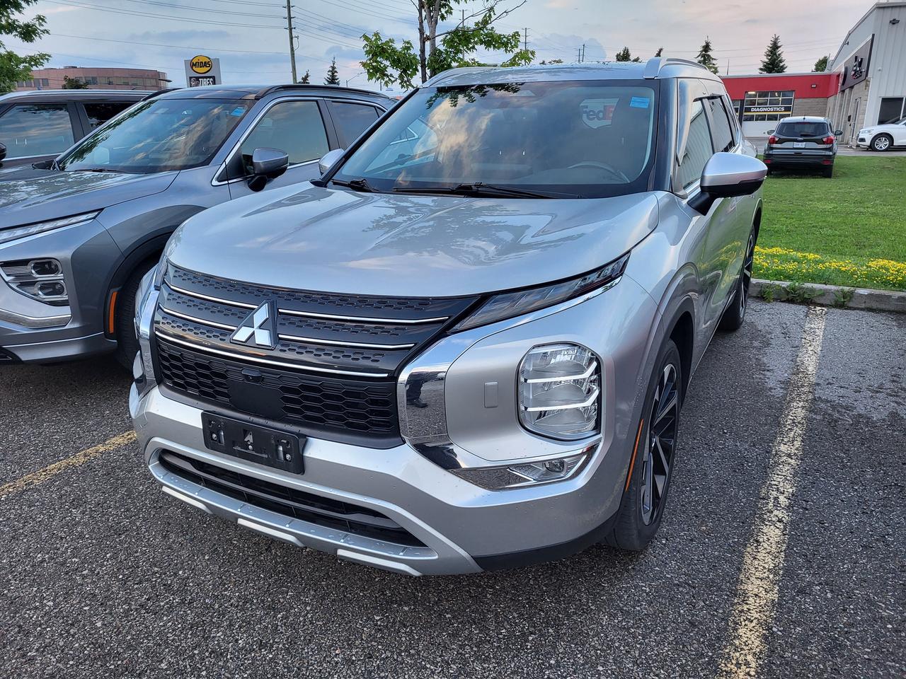 Used 2022 Mitsubishi Outlander SEL S-AWC for sale in Barrie, ON