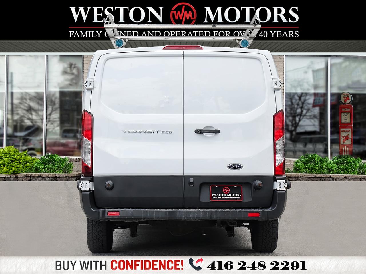 2019 Ford Transit 250 148" LOW ROOF*ROOF RACK*NAVI*REVCAM*LEATHER Photo