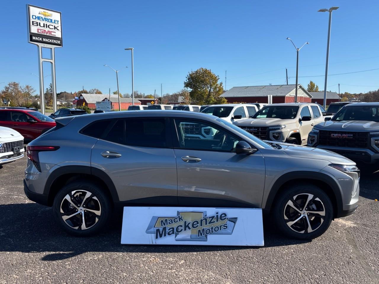 2026 Chevrolet Trax 1RS New Sporty 5 Passenger FWD SUV with Heated Front Seats, Heated Steering Wheel and a 8 Touchscreen Radio with Wireless Apple CarPlay and Wireless Android Auto Photo