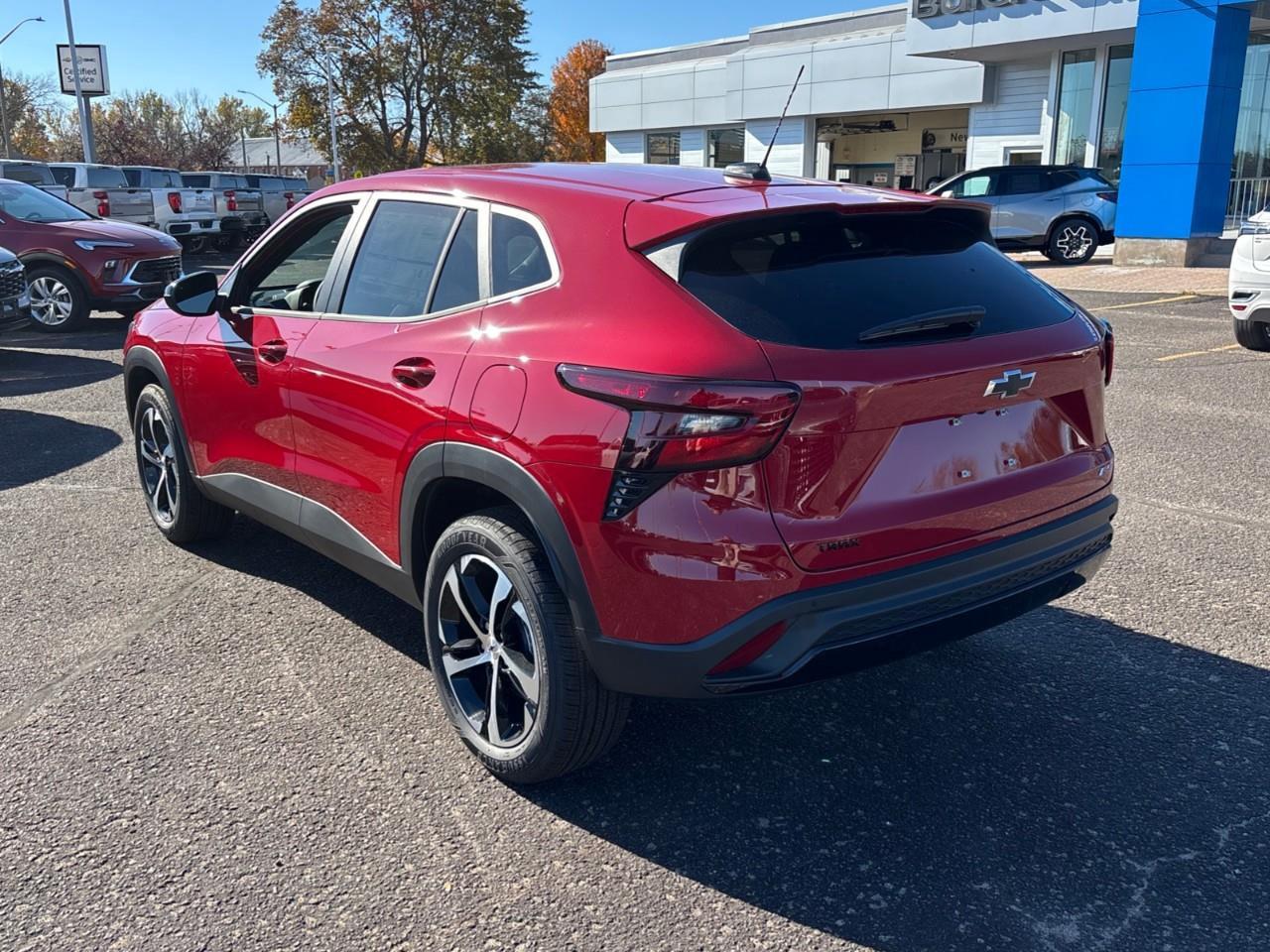 2026 Chevrolet Trax 1RS New Sporty 5 Passenger FWD SUV with a Power Sunroof, Heated Front Seats, Heated Steering Wheel and a 8 Touchscreen Radio with Wireless Apple CarPlay and Wireless Android Auto Photo