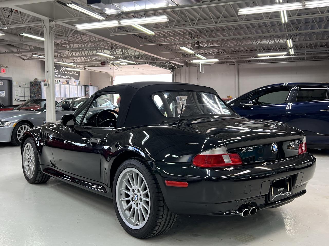 2001 BMW Z3 3.0i Photo