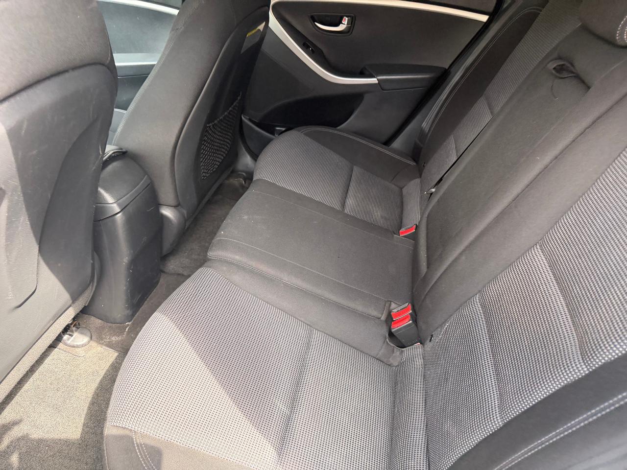 2016 Hyundai Elantra GT GL HATCHBACK Photo