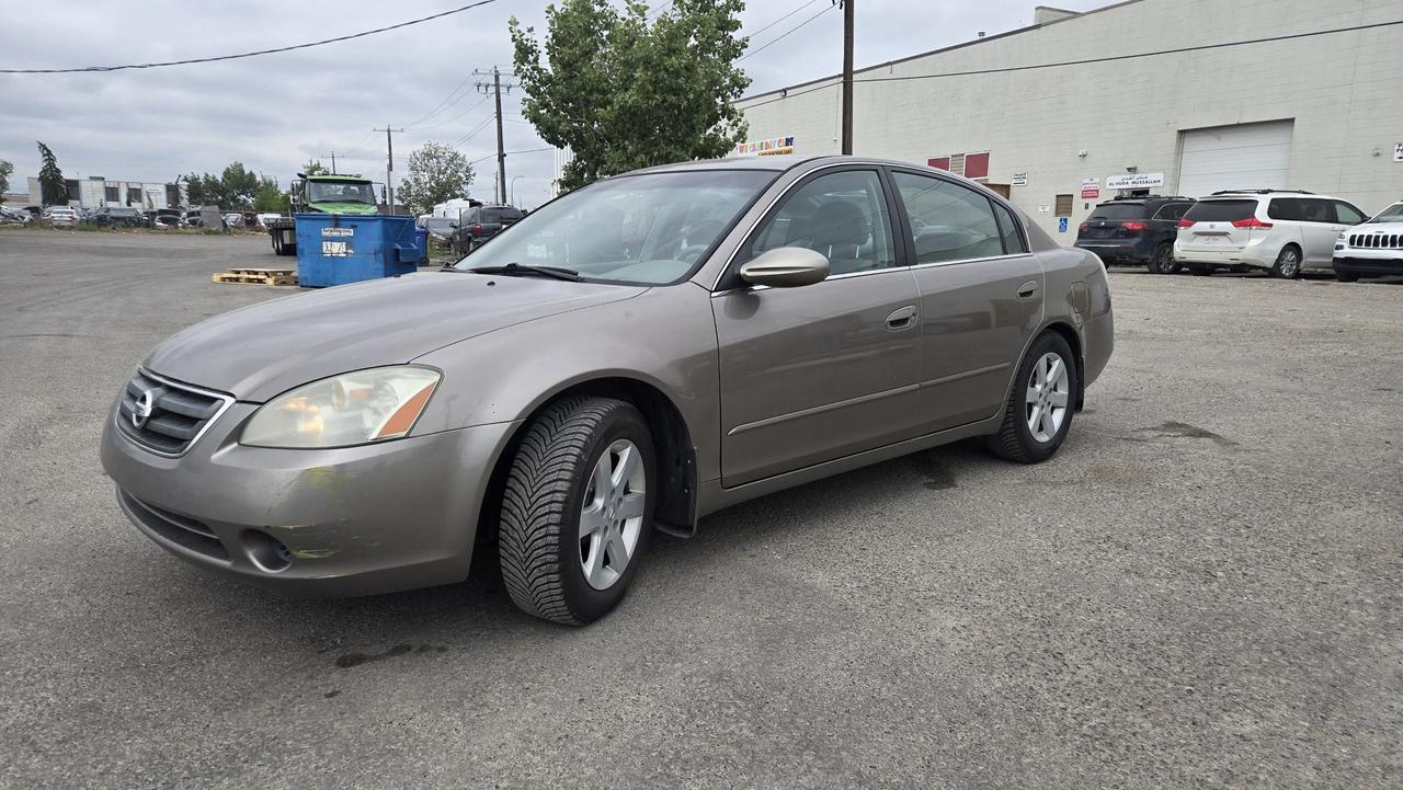Used 2004 Nissan Altima  for sale in Calgary, AB