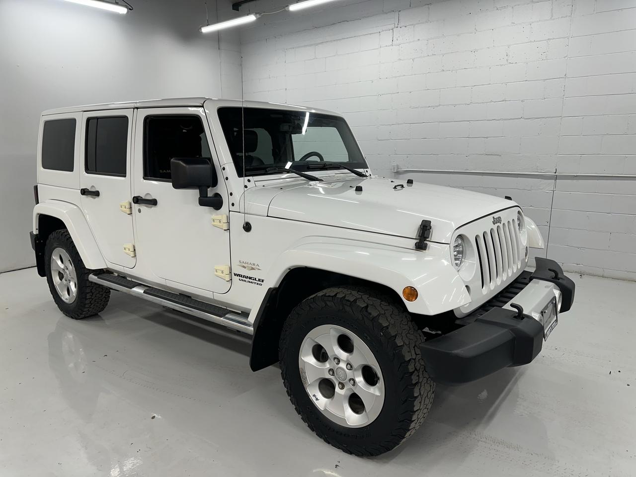 Used 2015 Jeep Wrangler 4WD 4DR SAHARA for sale in Guelph, ON