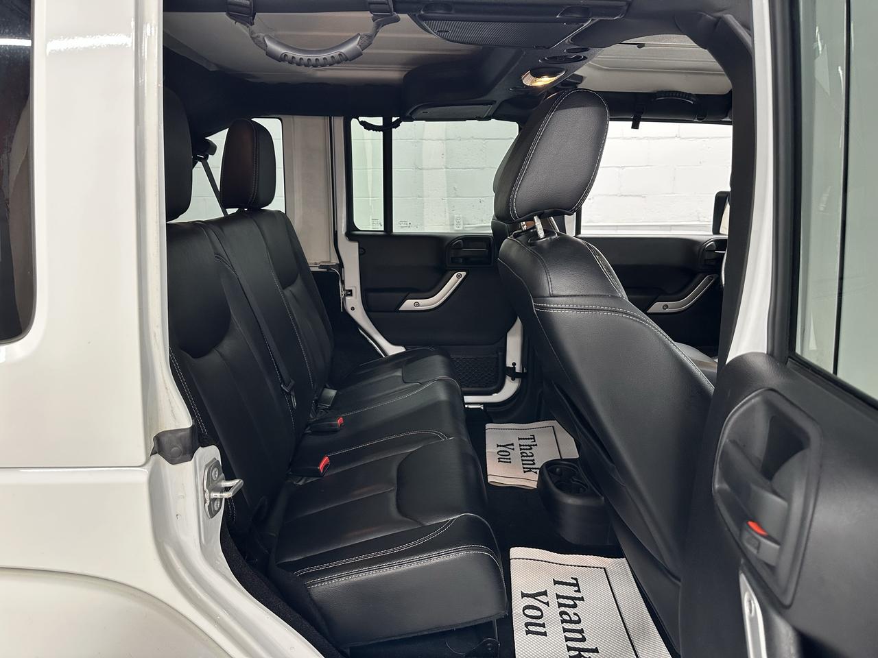 2015 Jeep Wrangler 4WD 4DR SAHARA Photo16