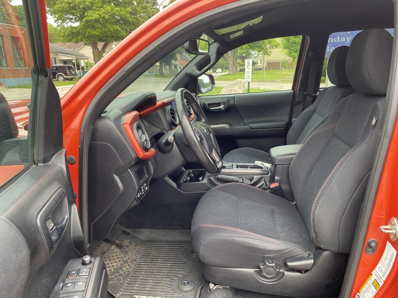 2017 Toyota Tacoma SR5 Double Cab Super Long Bed V6 6AT 4WD - Photo #6