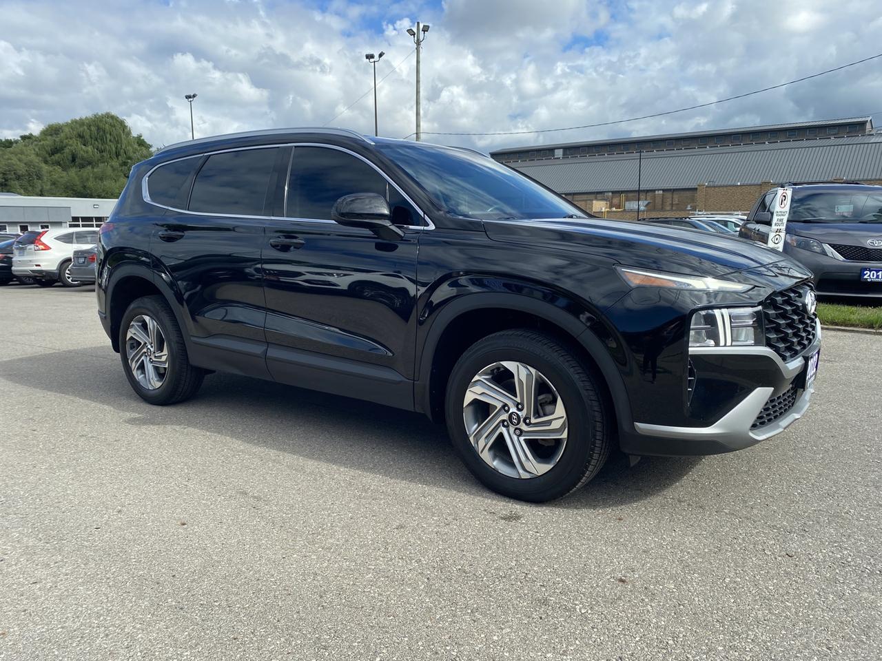2022 Hyundai Santa Fe SEL AWD - Photo #4