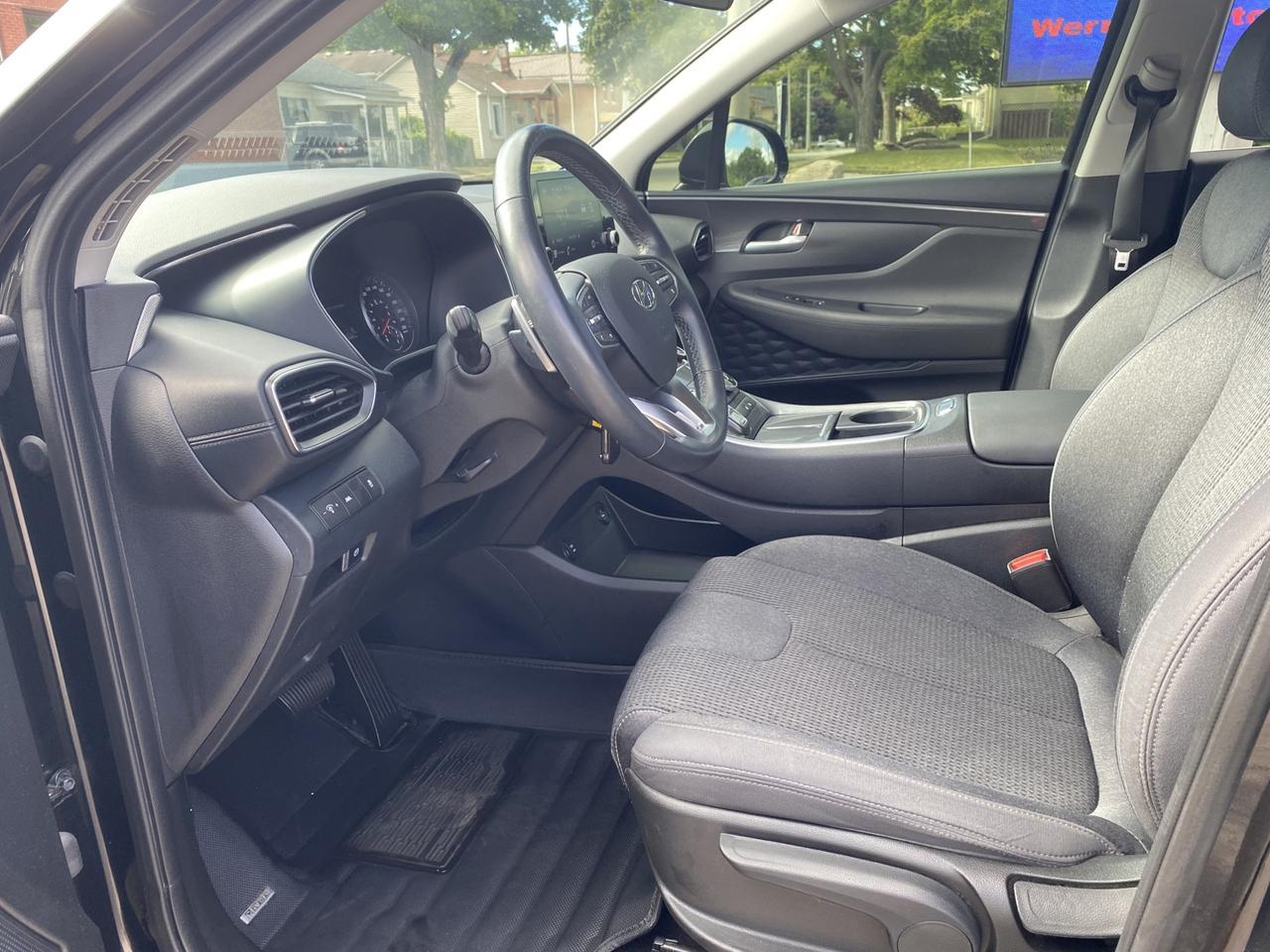 2022 Hyundai Santa Fe SEL AWD - Photo #6