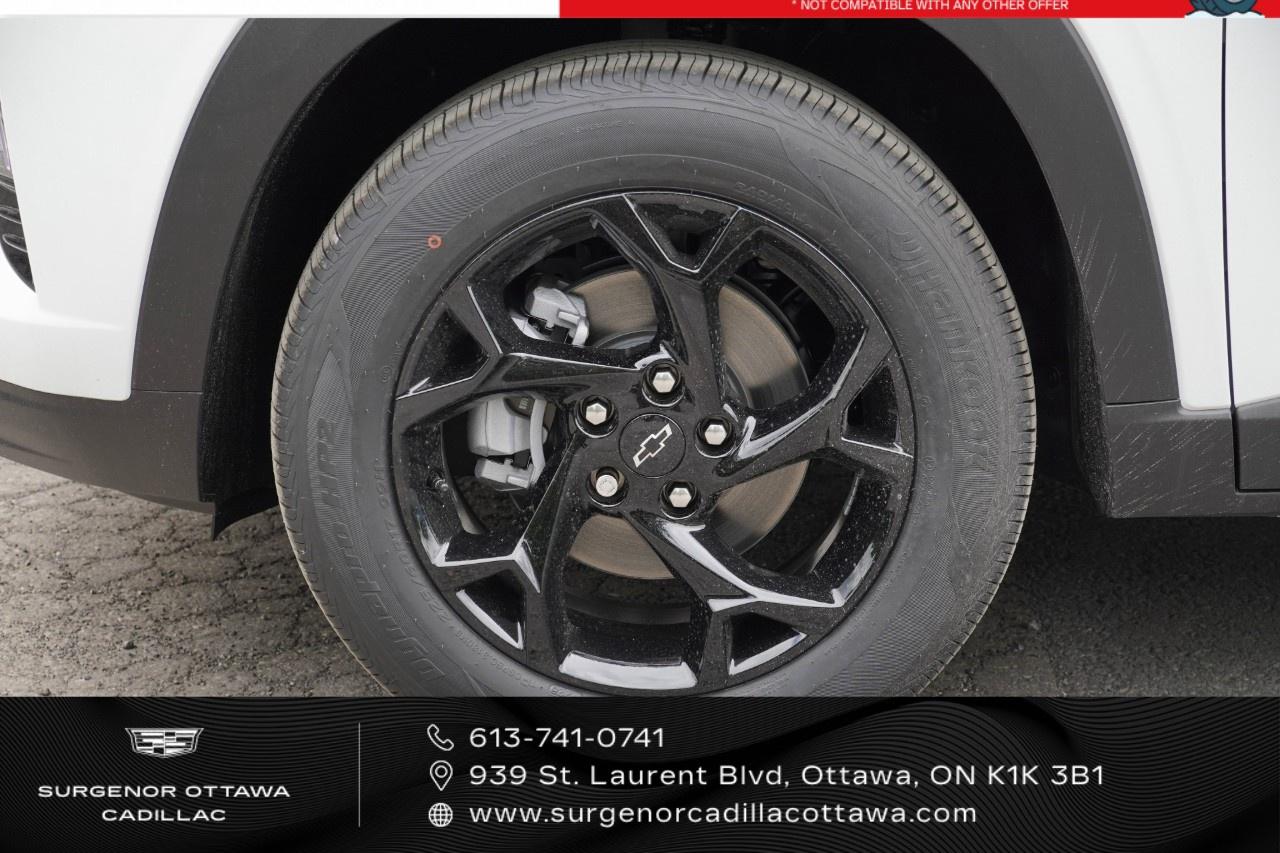 2026 Chevrolet Trax Fwd 4dr Lt Photo1