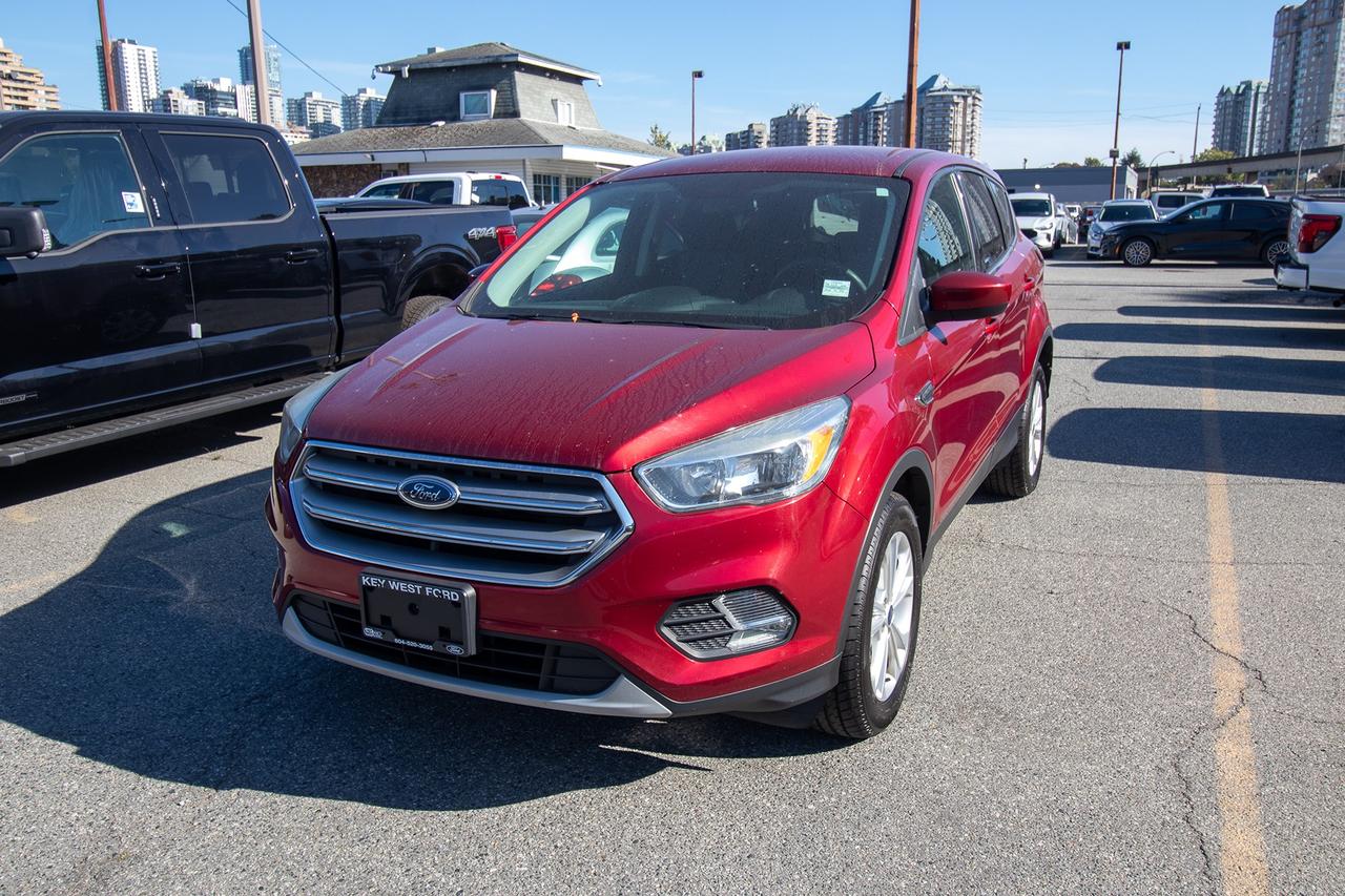 2017 Ford Escape SE AWD Photo0