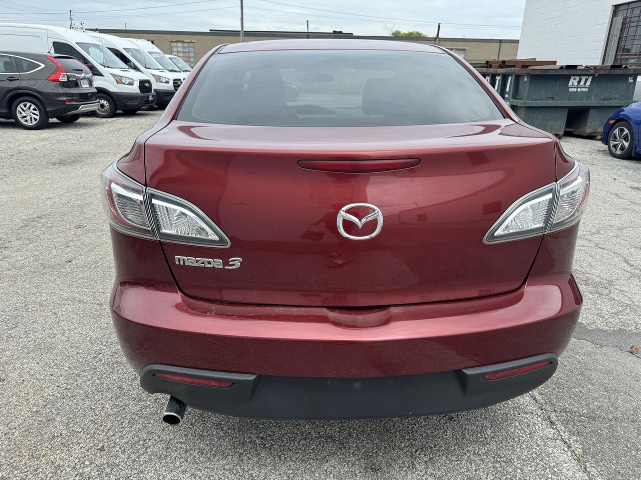 2011 Mazda MAZDA3 GX Photo