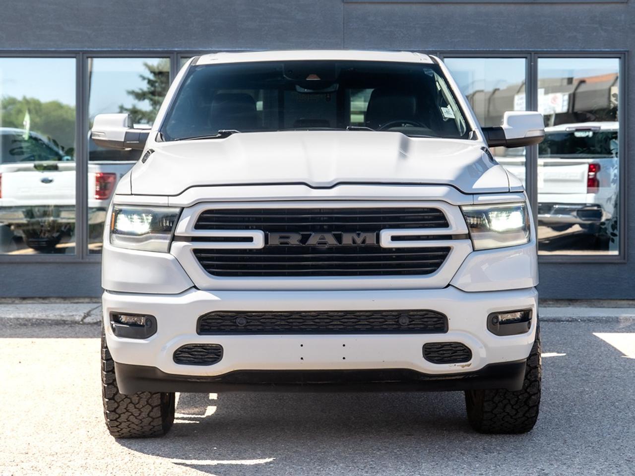 2022 RAM 1500 Sport 4x4 Crew Cab RIMS/TIRES Photo2