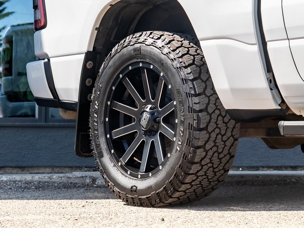 2022 RAM 1500 Sport 4x4 Crew Cab RIMS/TIRES Photo26