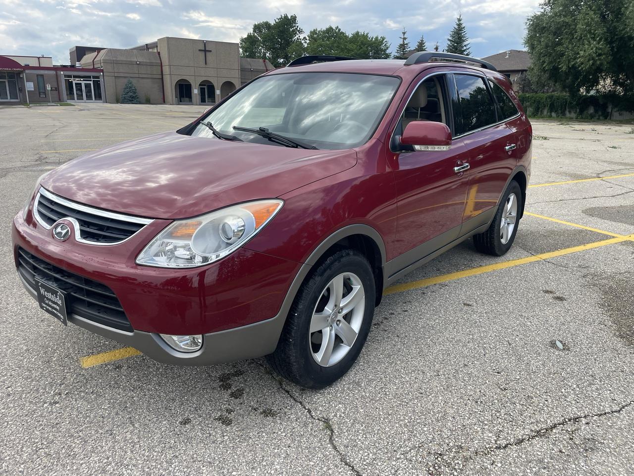 Used 2012 Hyundai Veracruz Limited in w/Nav for sale in Winnipeg, MB