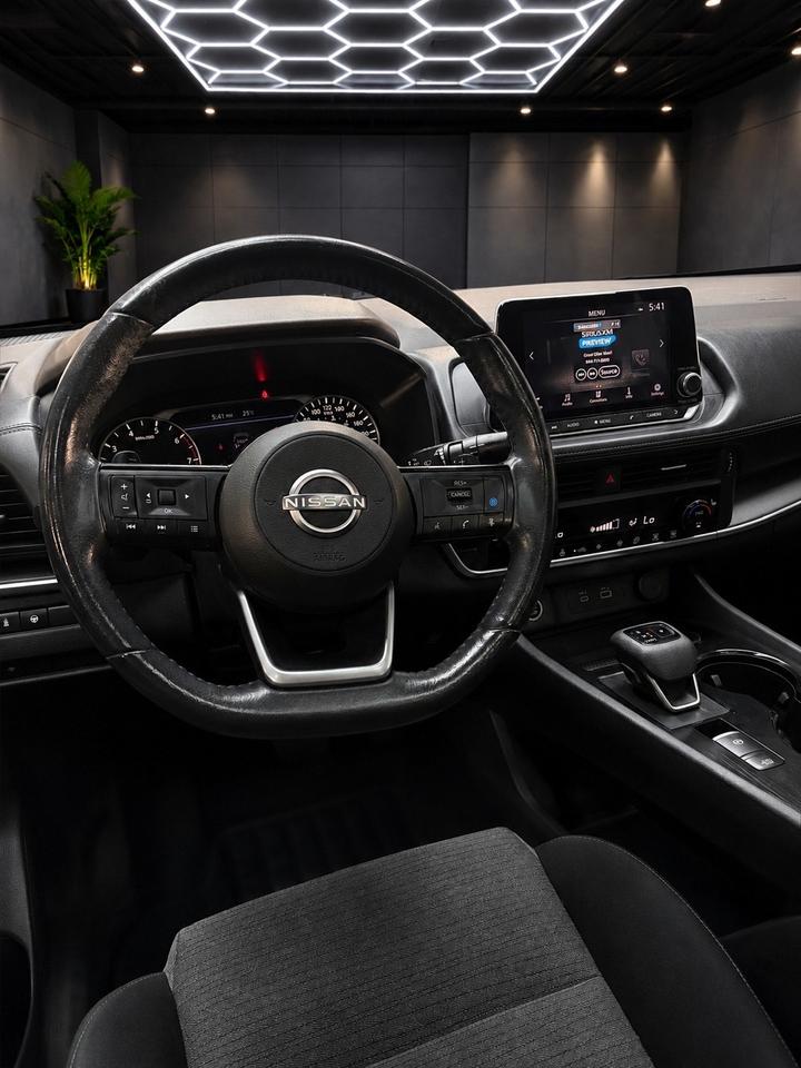 2023 Nissan Rogue PREMIUM SV AWD Photo