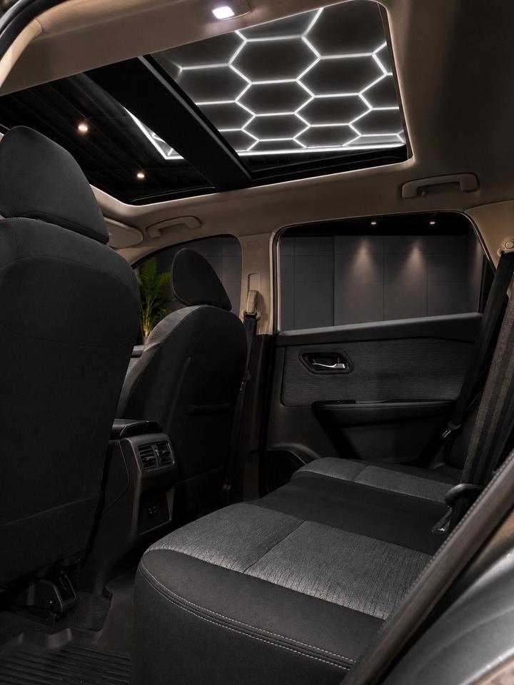 2023 Nissan Rogue SV Premium AWD Photo