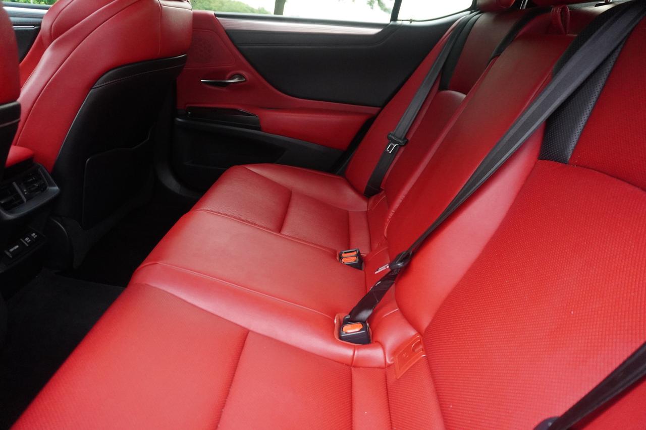 2019 Lexus ES 350 F SPORT 2 / NO ACCIDENTS / HUD / RED INTERIOR Photo