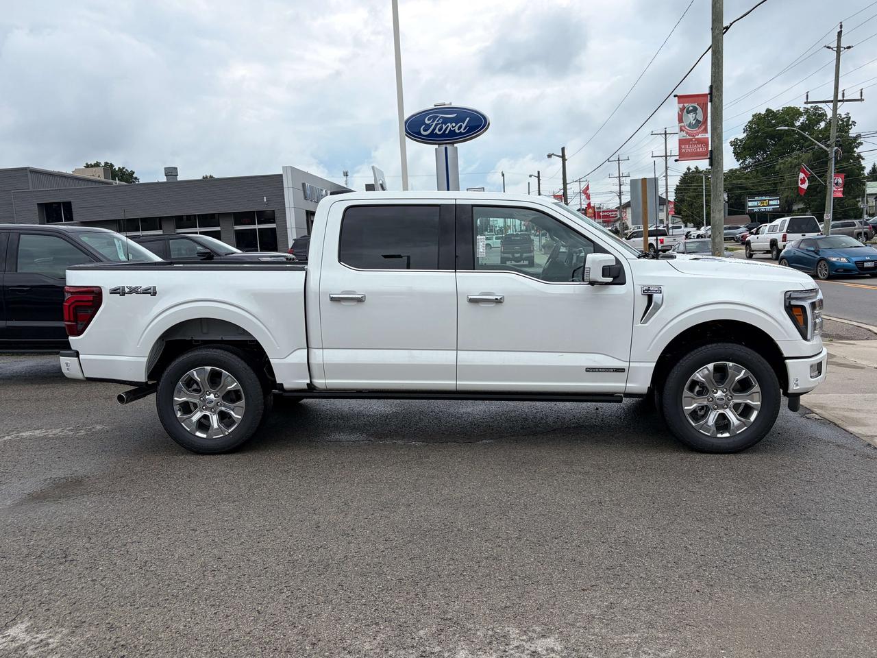 2026 Ford F-150 Platinum 4WD SuperCrew 5.5' Box Photo4