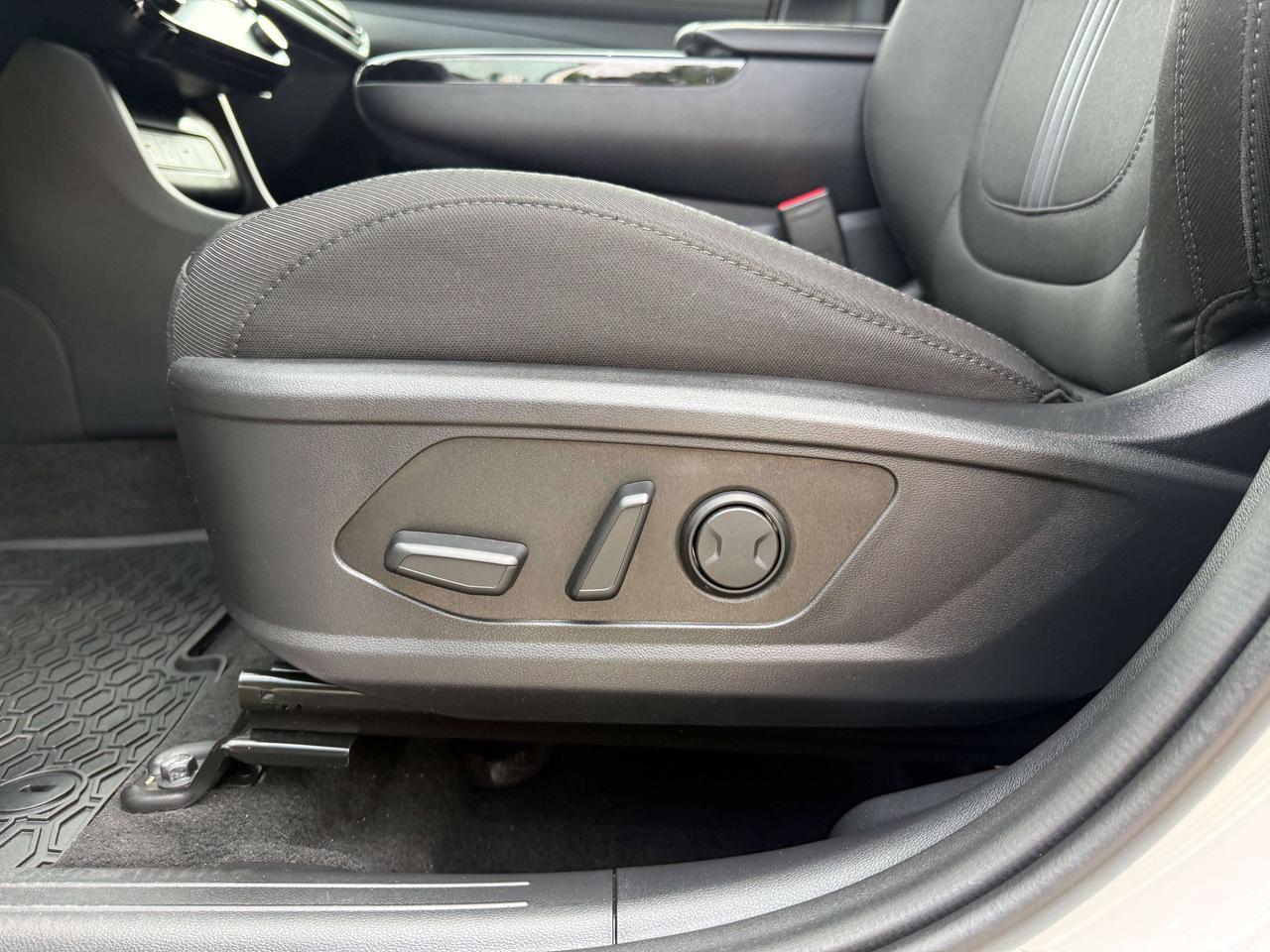2025 Hyundai Tucson Preferred | BACKUP CAMERA | BLUETOOTH | LANE KEEP Photo
