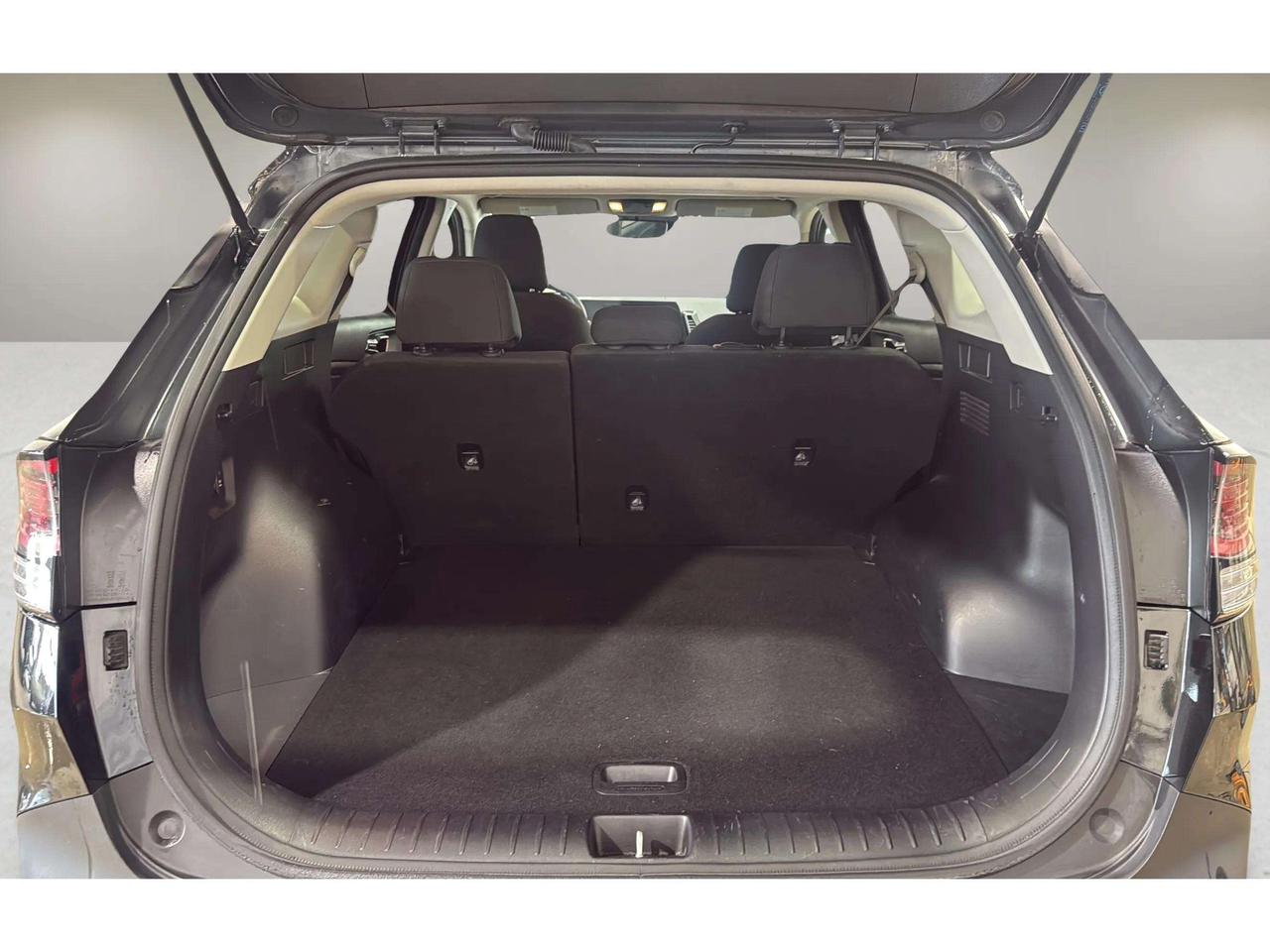 2023 Kia Sportage LX | CLEAN CARFAX | CARPLAY | FWD | HEATED SEATS Photo