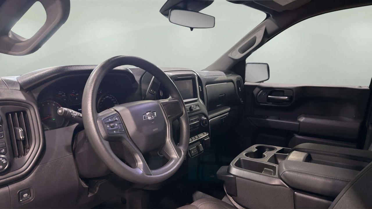 2024 Chevrolet Silverado 1500 CUSTOM TRAIL BOSS| CLEAN CARFAX |1 OWNER|SHORT BED Photo