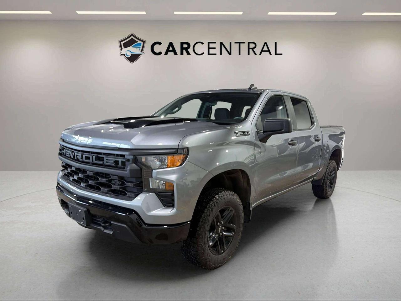 2024 Chevrolet Silverado 1500 CUSTOM TRAIL BOSS| CLEAN CARFAX |1 OWNER|SHORT BED Photo0