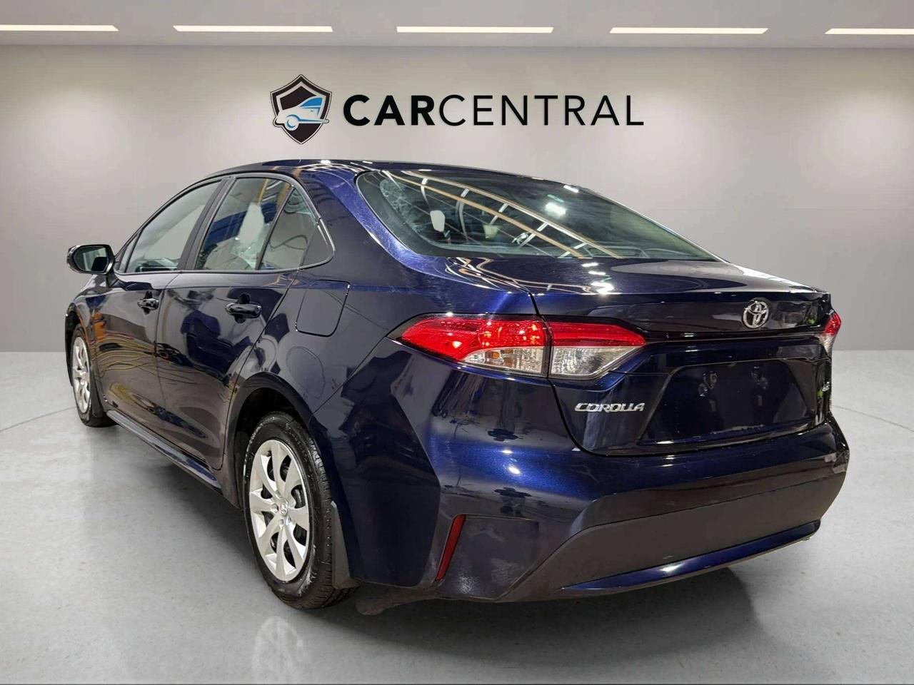 2021 Toyota Corolla LE | LOW KMS | CARPLAY | ADAP CRUISE | BACKUP CAM Photo2