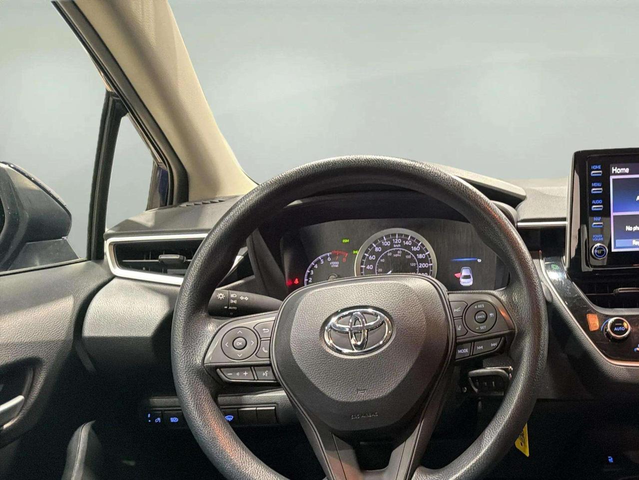 2021 Toyota Corolla LE | LOW KMS | CARPLAY | ADAP CRUISE | BACKUP CAM Photo