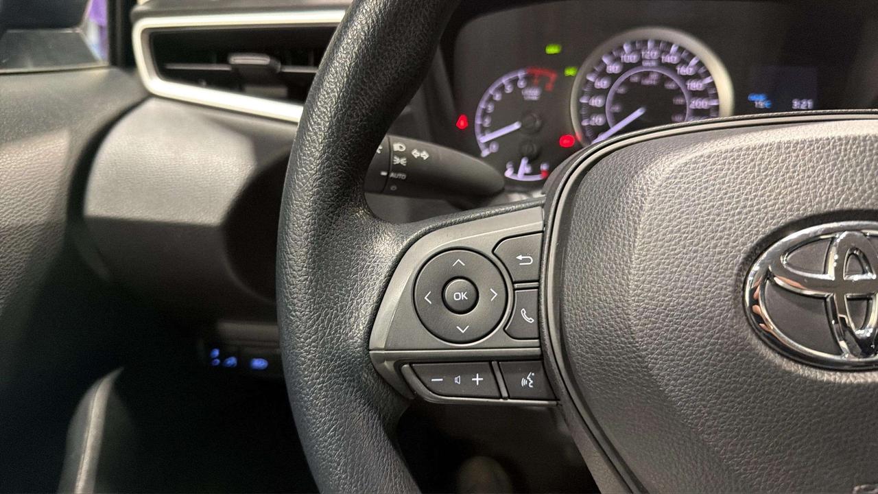 2021 Toyota Corolla LE | LOW KMS | CARPLAY | ADAP CRUISE | BACKUP CAM Photo