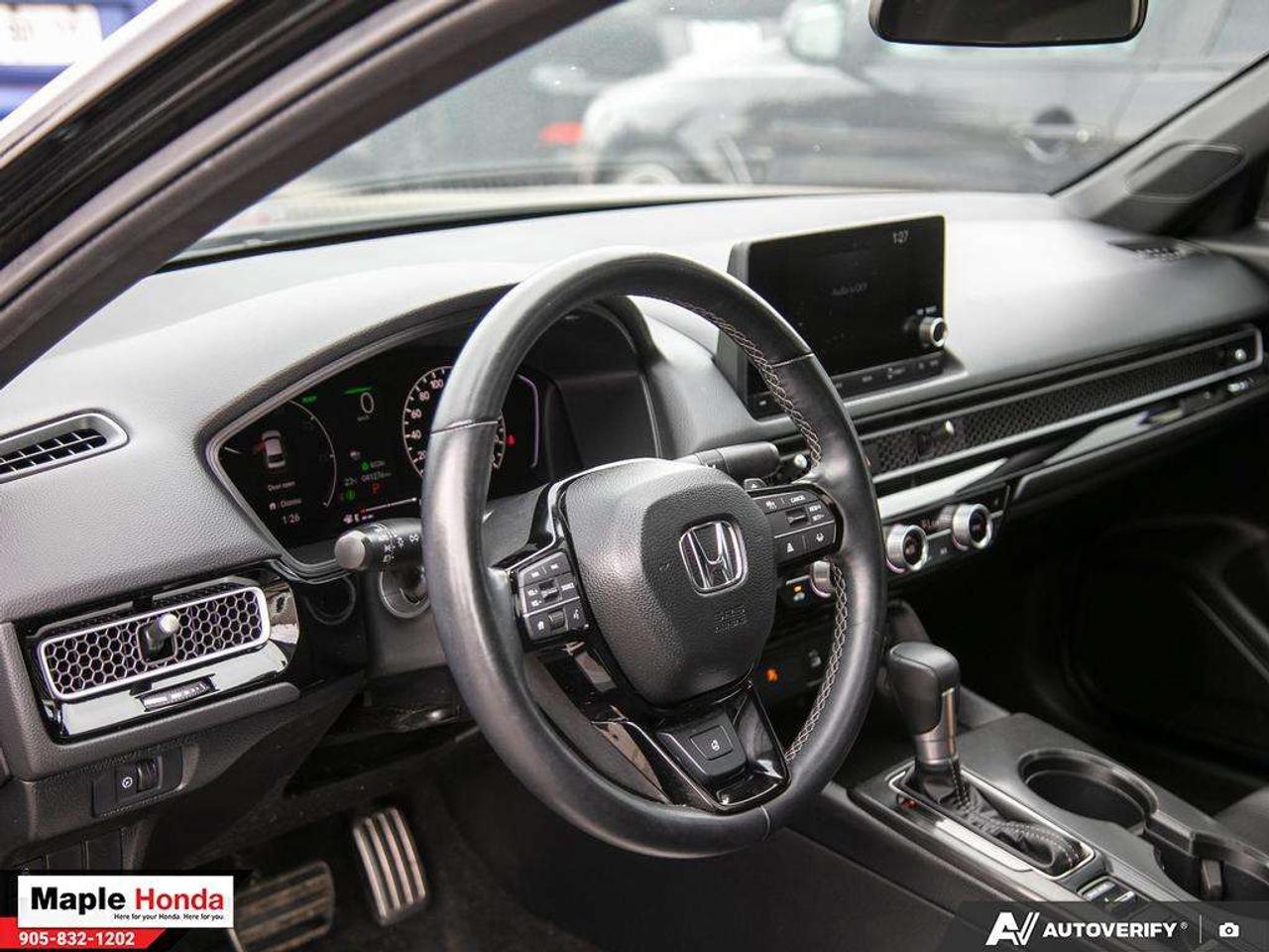 2025 Honda Civic Sunroof| Blind Spot Sensors| Good Condition| Photo
