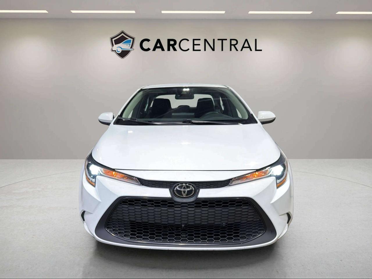 2022 Toyota Corolla LE | CLEAN CARFAX | CARPLAY | ADAP CRUISE | Photo