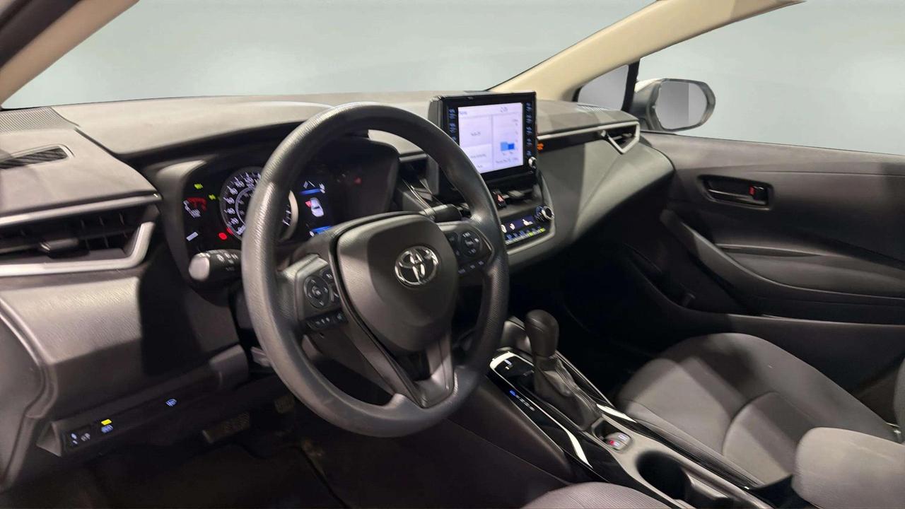 2022 Toyota Corolla LE | CLEAN CARFAX | CARPLAY | ADAP CRUISE | Photo