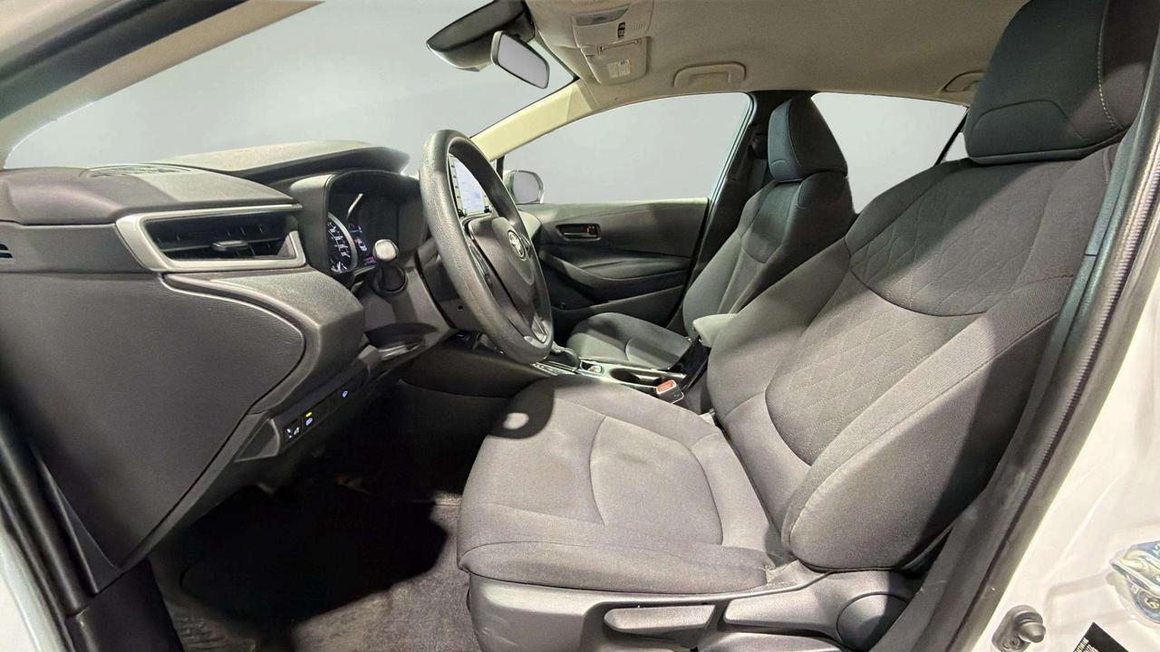 2022 Toyota Corolla LE | CLEAN CARFAX | CARPLAY | ADAP CRUISE | Photo
