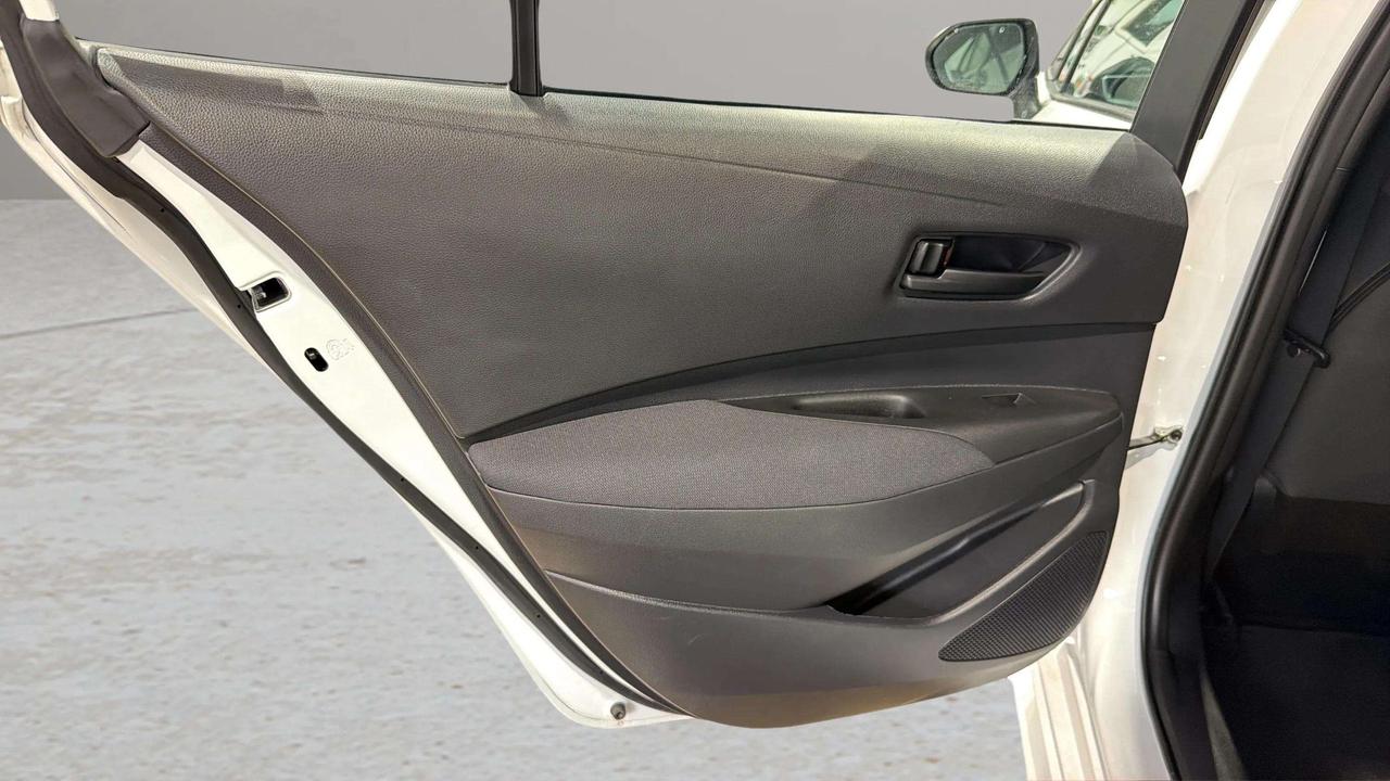 2022 Toyota Corolla LE | CLEAN CARFAX | CARPLAY | ADAP CRUISE | Photo