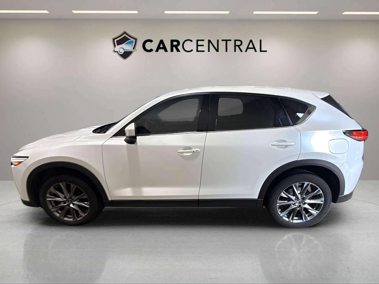 2021 Mazda CX-5 SIGNATURE | 1 OWNER | HEADSUP | VENT SEATS| BOSE Photo5