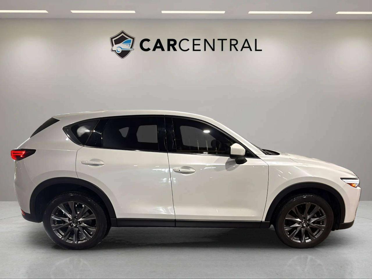 2021 Mazda CX-5 SIGNATURE | 1 OWNER | HEADSUP | VENT SEATS| BOSE Photo