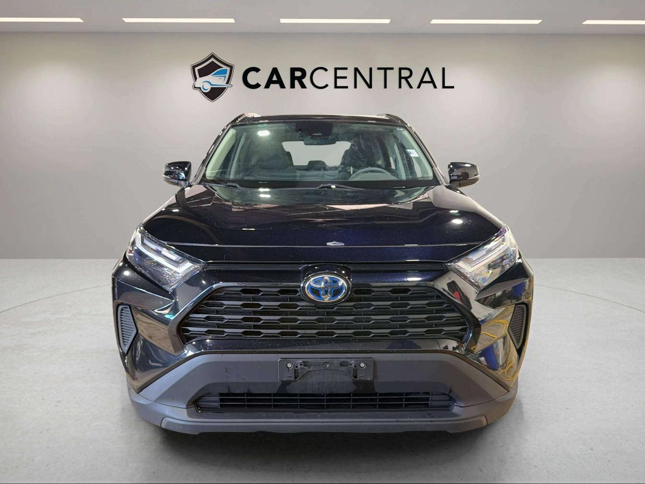 2023 Toyota RAV4 HYBRID XLE  | SUNROOF | PWR LIFTGATE | PUSH START Photo