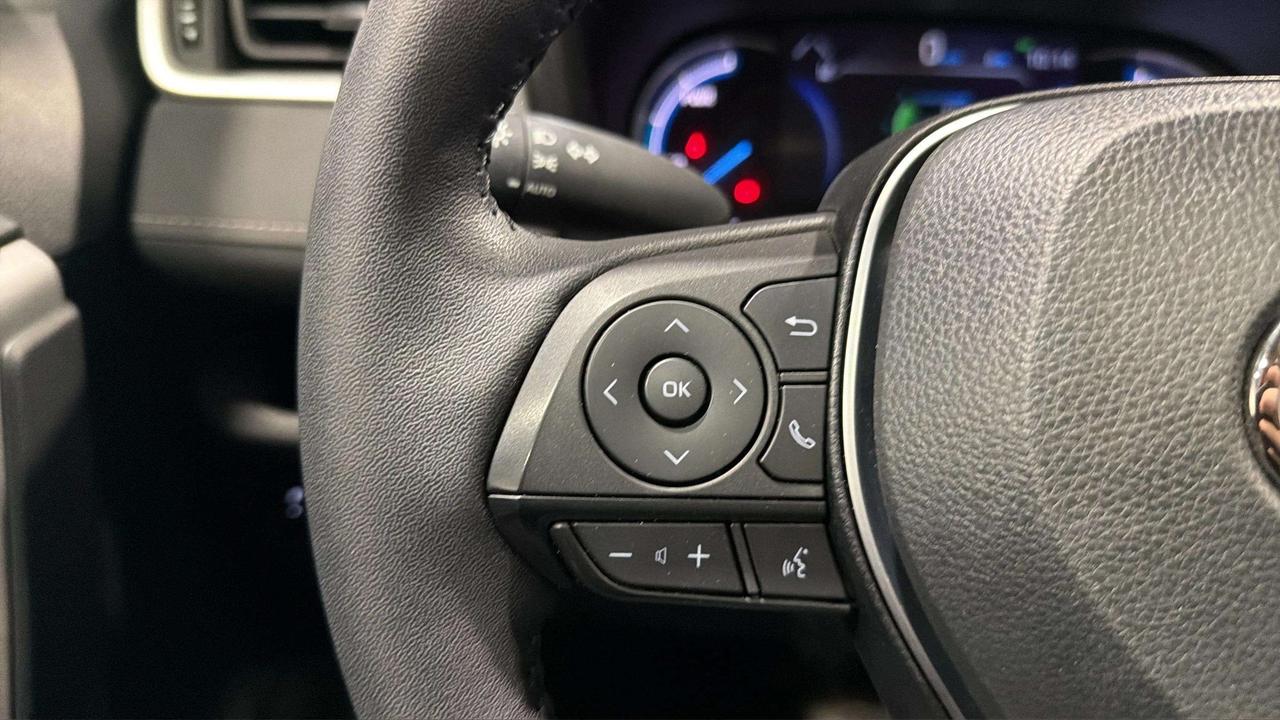 2023 Toyota RAV4 HYBRID XLE  | SUNROOF | PWR LIFTGATE | PUSH START Photo
