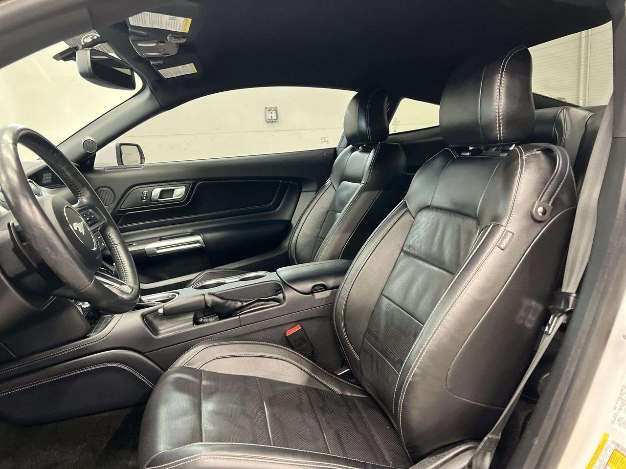 2019 Ford Mustang PREMIUM | 310HP |HTD LEATHER | CARPLAY | NAV Photo