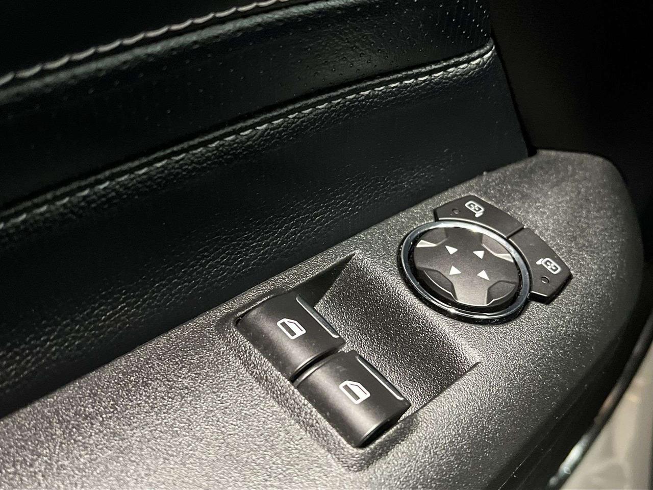 2019 Ford Mustang PREMIUM | 310HP |HTD LEATHER | CARPLAY | NAV Photo