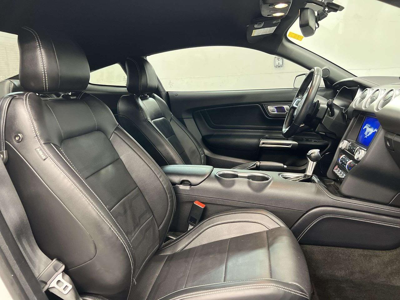 2019 Ford Mustang PREMIUM | 310HP |HTD LEATHER | CARPLAY | NAV Photo