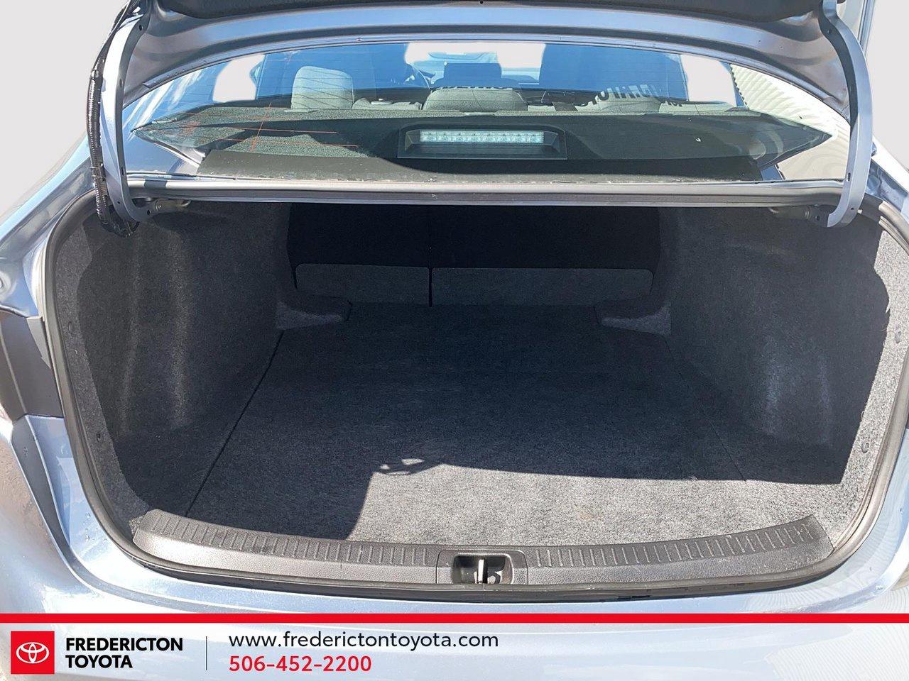 2025 Toyota Corolla LE Photo