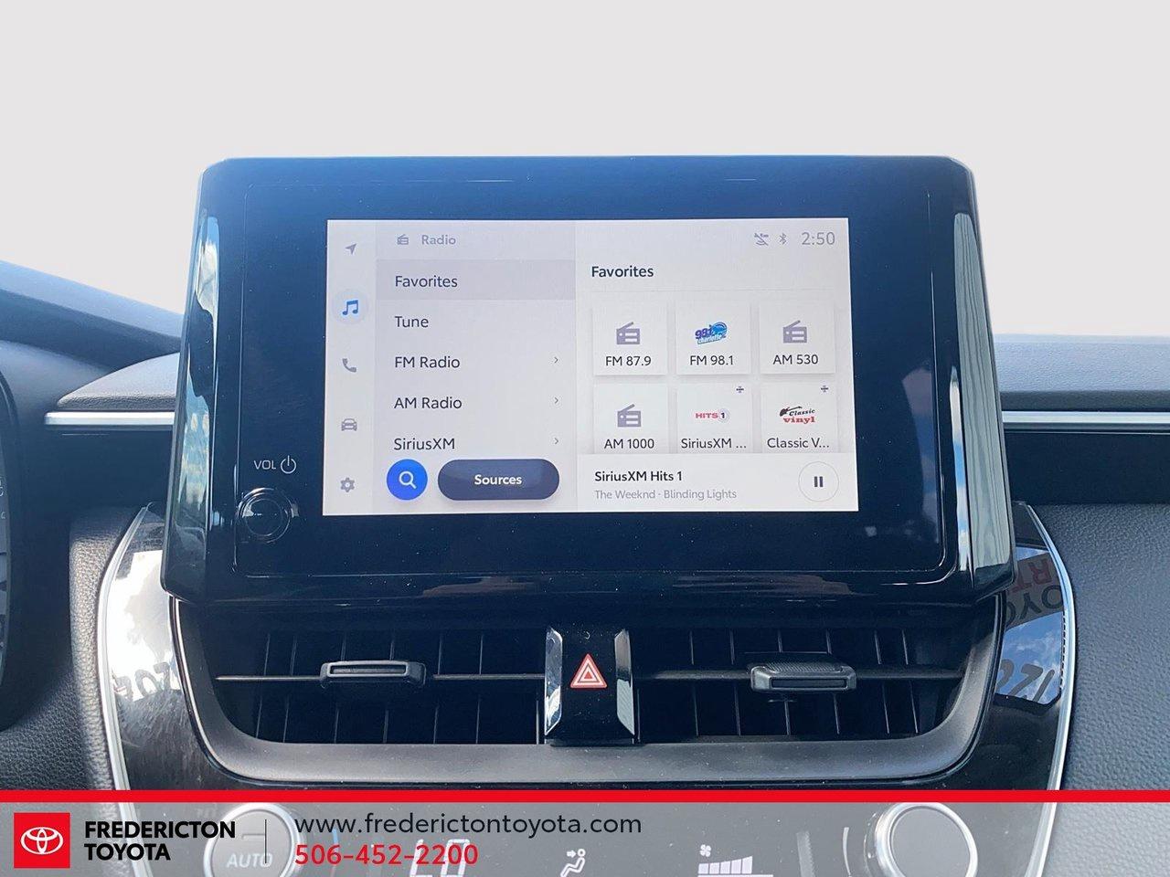 2025 Toyota Corolla LE Photo