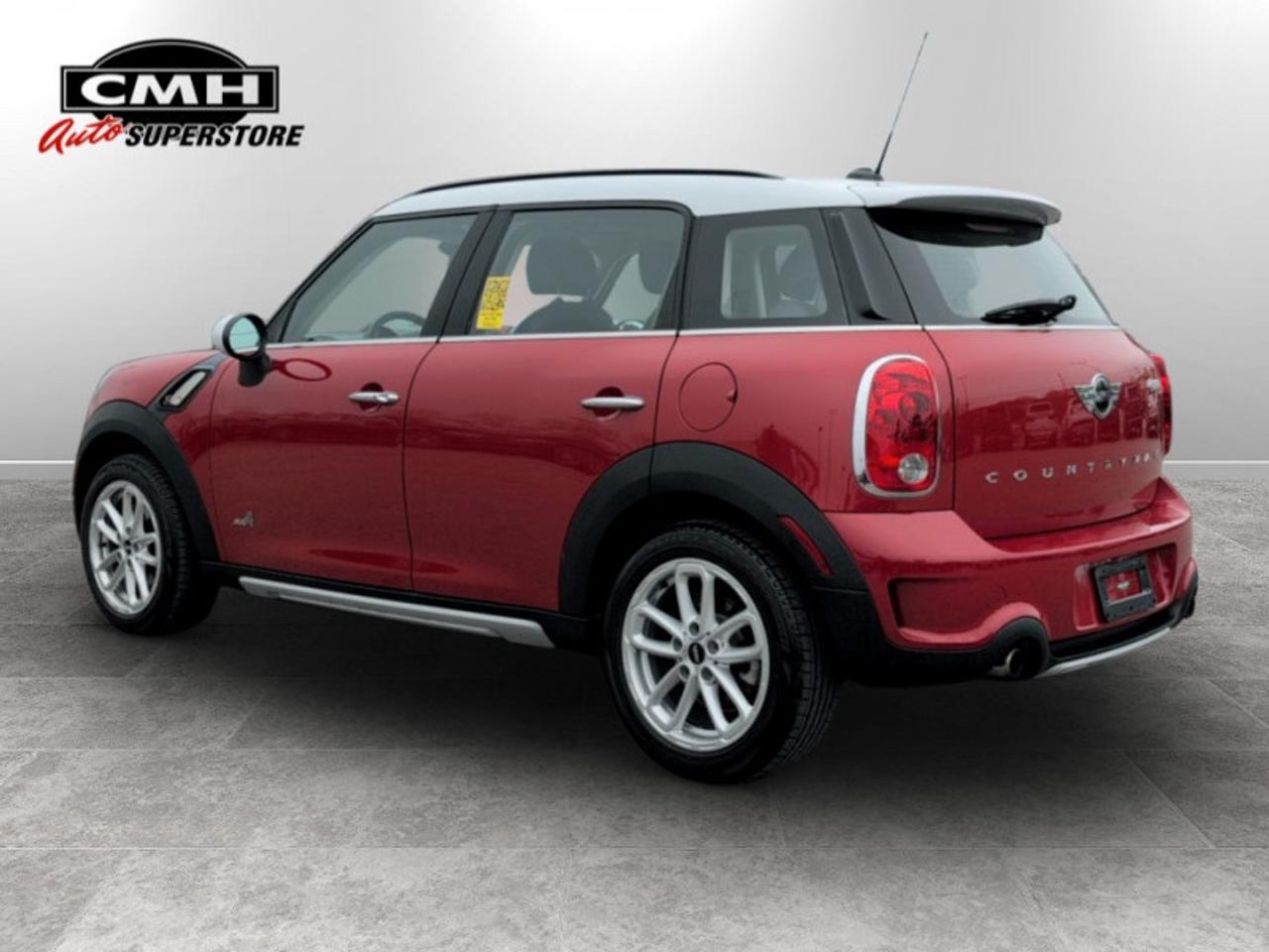 2015 MINI Cooper Countryman S ALL4  *LOW KMS - MANUAL* Photo