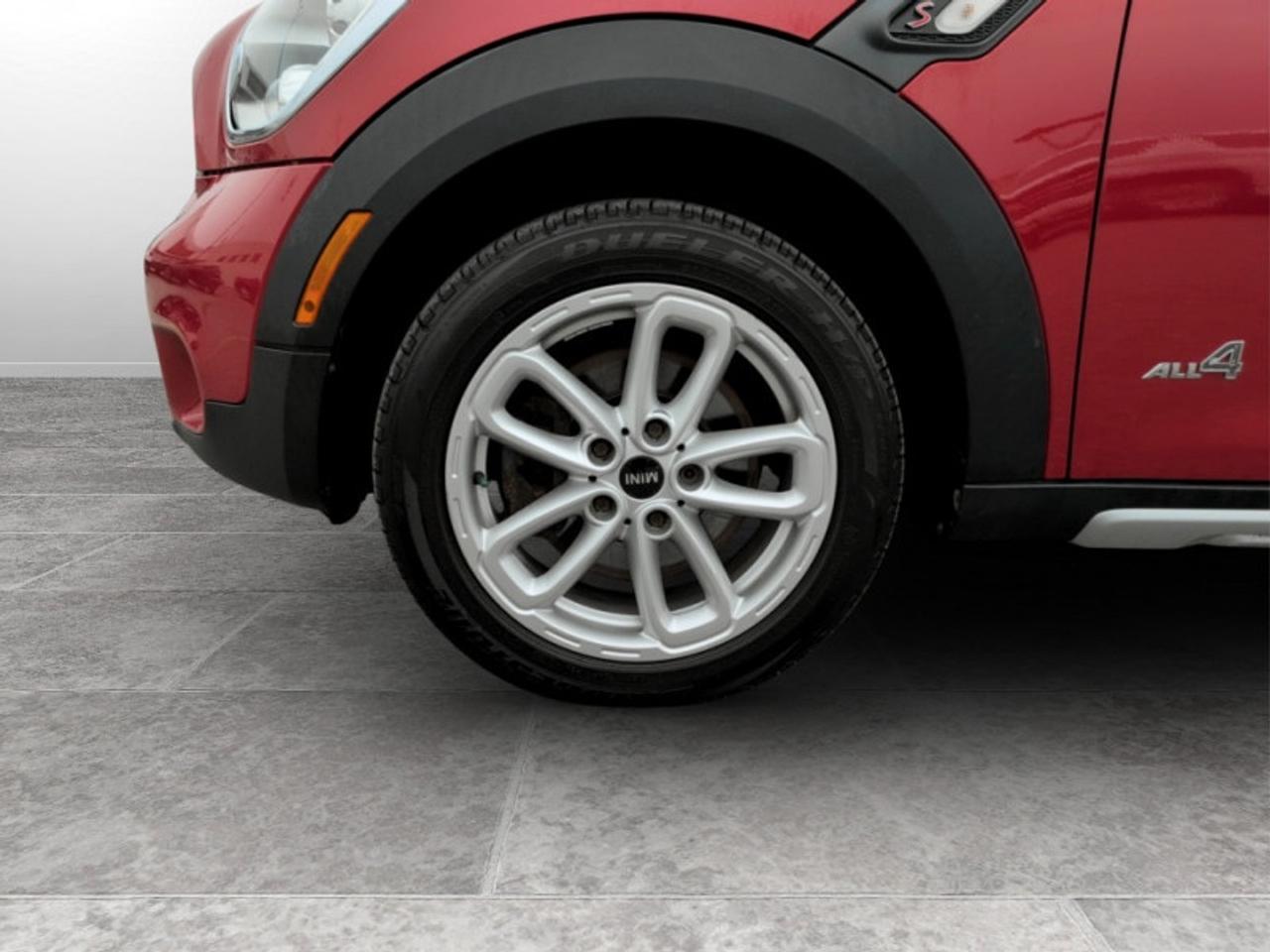 2015 MINI Cooper Countryman S ALL4  *LOW KMS - MANUAL* Photo